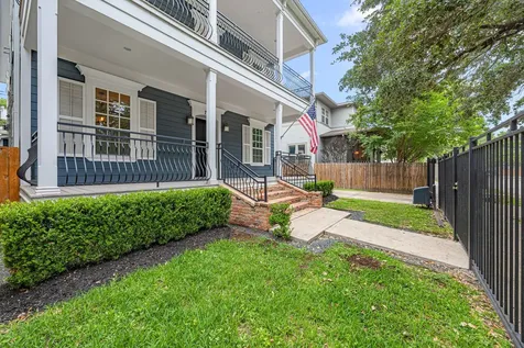 703 Cordell Street Houston TX 77009