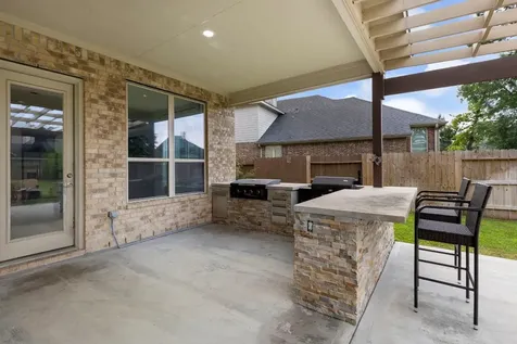 10235 S Goshawk Trail Conroe TX 77385