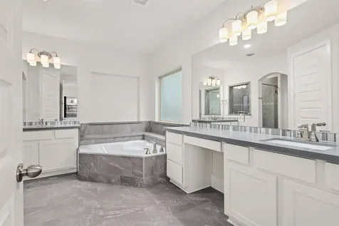 12702 Playa Cove Lane Texas City TX 77568