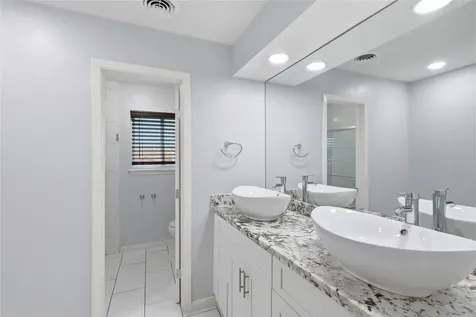 5347 Rutherglenn Drive Houston TX 77096
