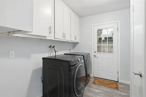 5347 Rutherglenn Drive Houston TX 77096