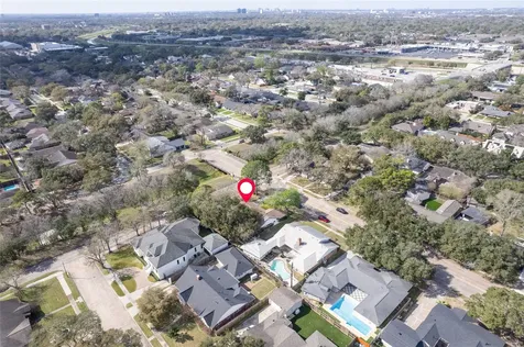 5347 Rutherglenn Drive Houston TX 77096