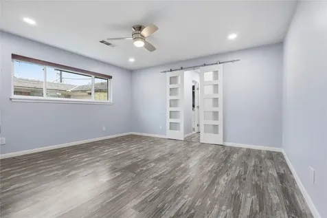 5347 Rutherglenn Drive Houston TX 77096