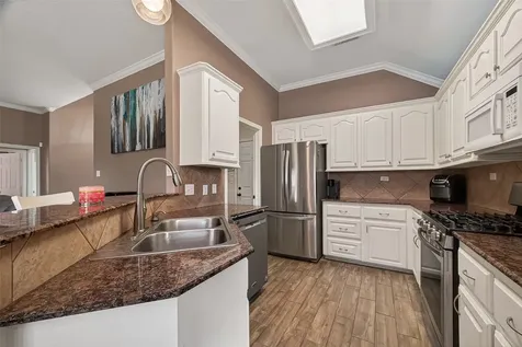 11803 Old Spanish Trail Santa Fe TX 77510
