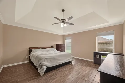 11803 Old Spanish Trail Santa Fe TX 77510