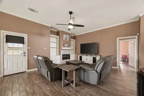 11803 Old Spanish Trail Santa Fe TX 77510
