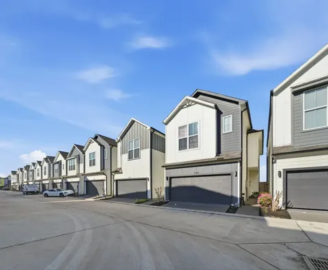 5929 Haring Lane Houston TX 77091