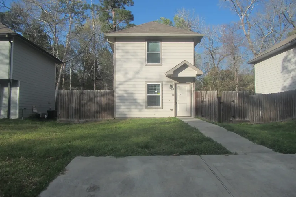 28612 Netawaka Huntsville TX 77320