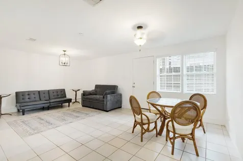 1217 Market Street Galveston TX 77550