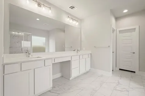 4523 Whisperwood Drive Rosenberg TX 77471