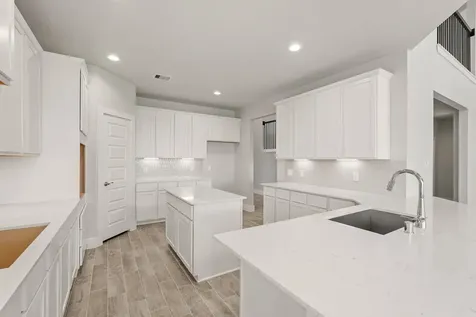 4523 Whisperwood Drive Rosenberg TX 77471