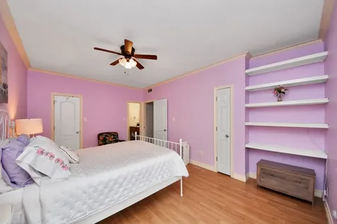 5711 Sugar Hill Drive 117 Houston TX 77057