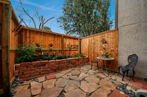 5711 Sugar Hill Drive 117 Houston TX 77057