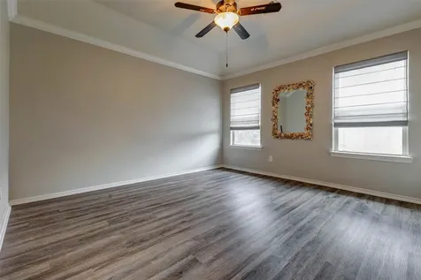 3037 Hawthorne Glen Lane Dickinson TX 77539