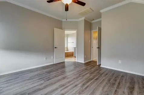 3037 Hawthorne Glen Lane Dickinson TX 77539