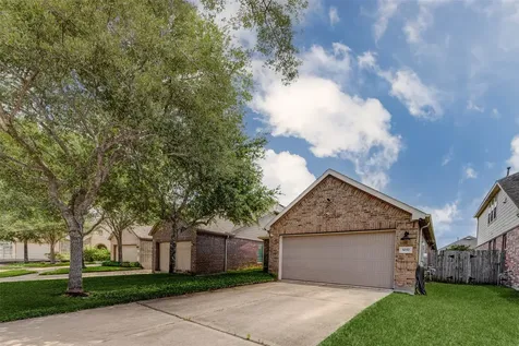 3037 Hawthorne Glen Lane Dickinson TX 77539