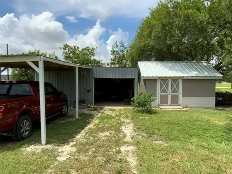 160 Tupelo S Palacios TX 77465