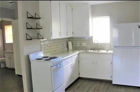 3330 Triplett Street Bacliff TX 77518
