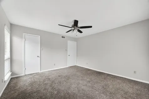 3700 W Clay Street 244 Houston TX 77019