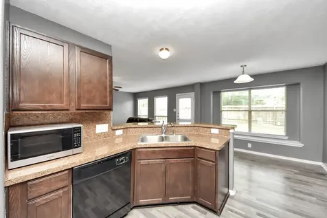 9219 Dewberry Blossom Lane Houston TX 77064