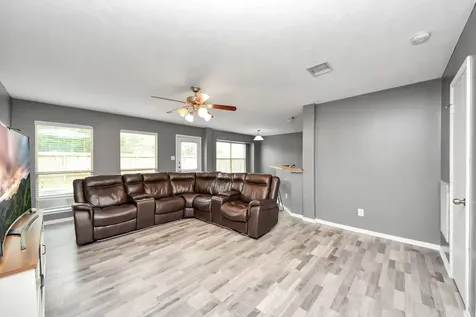 9219 Dewberry Blossom Lane Houston TX 77064