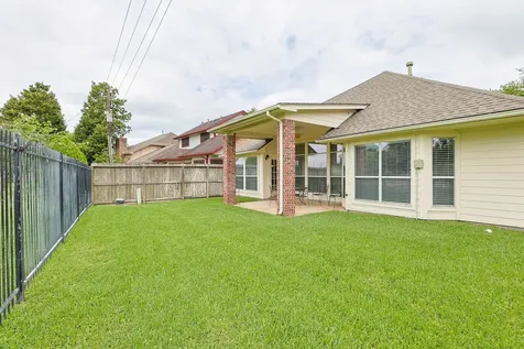 2907 Highland Lakes Drive Missouri City TX 77459