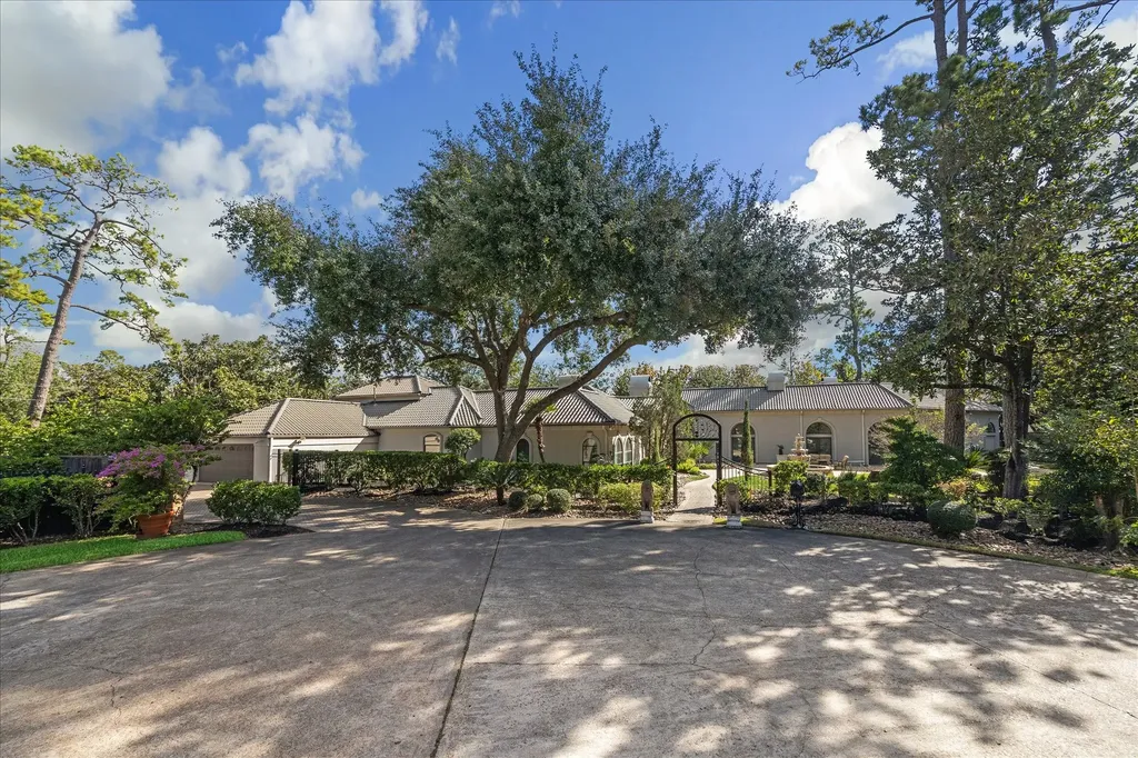 11722 Claywood Street Houston TX 77024