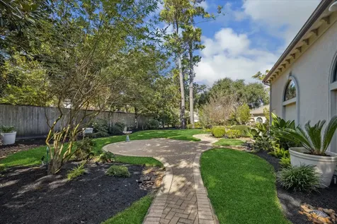 11722 Claywood Street Houston TX 77024