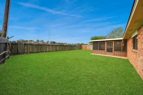 14219 Swanfield Drive Houston TX 77083