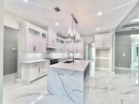 1156 Spanish Drive Dayton TX 77535