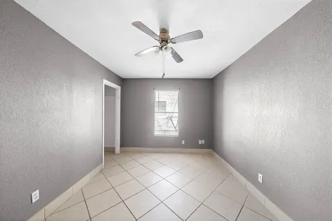 128 Kress Street Houston TX 77020