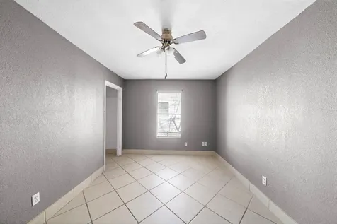 128 Kress Street Houston TX 77020