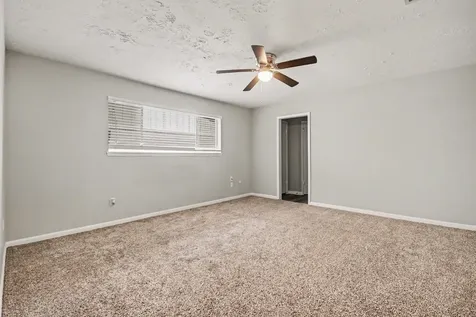 15727 Blackhawk Boulevard Friendswood TX 77546