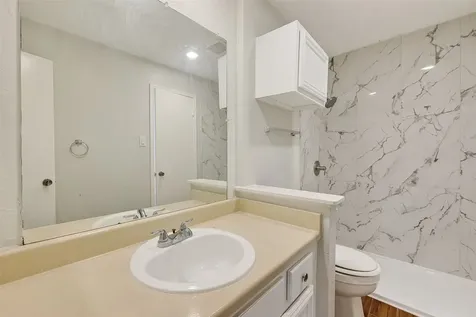 12200 Overbrook Lane 38d Houston TX 77077