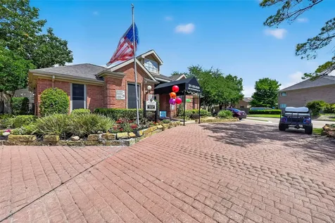 12200 Overbrook Lane 38d Houston TX 77077