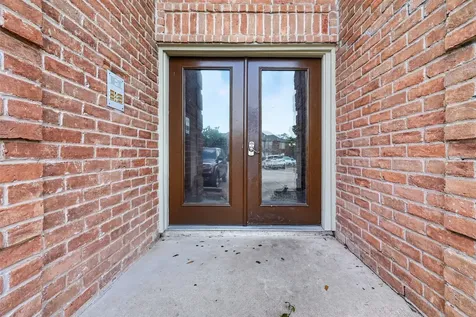 12200 Overbrook Lane 38d Houston TX 77077