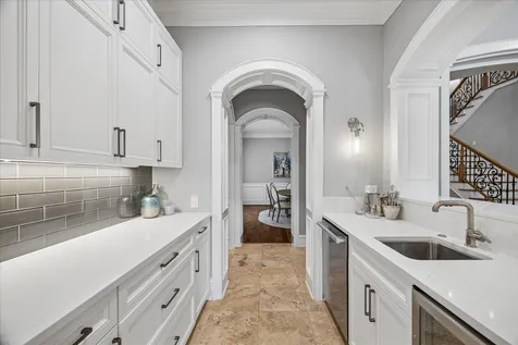 95 W Ambassador Bend The Woodlands TX 77382