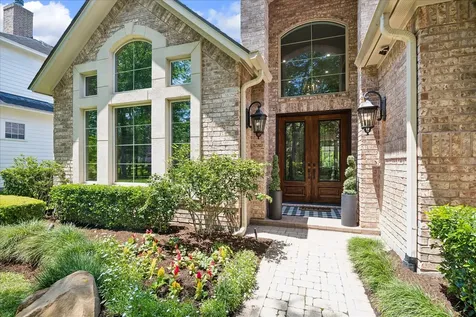 95 W Ambassador Bend The Woodlands TX 77382