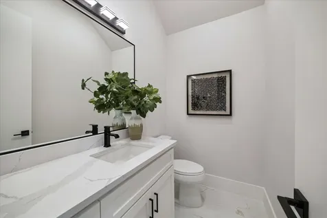 4714 Tamarisk Street Bellaire TX 77401