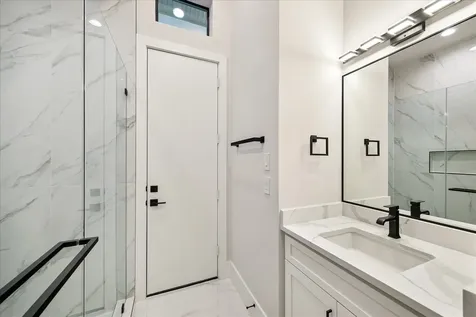 4714 Tamarisk Street Bellaire TX 77401