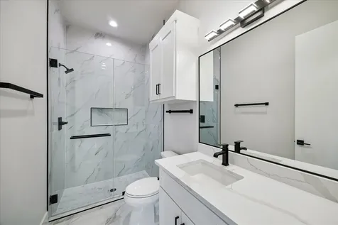 4714 Tamarisk Street Bellaire TX 77401