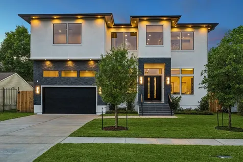 4714 Tamarisk Street Bellaire TX 77401