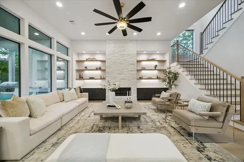 4714 Tamarisk Street Bellaire TX 77401