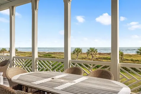 2445 E Seaside Drive Galveston TX 77550