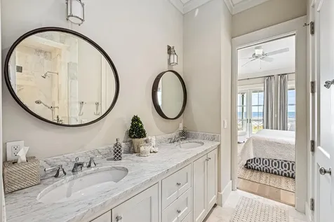 2445 E Seaside Drive Galveston TX 77550