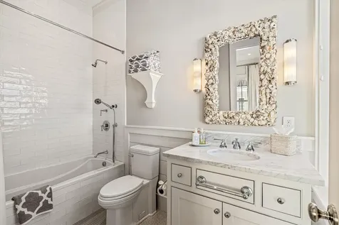2445 E Seaside Drive Galveston TX 77550