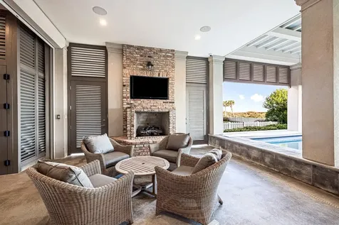 2445 E Seaside Drive Galveston TX 77550