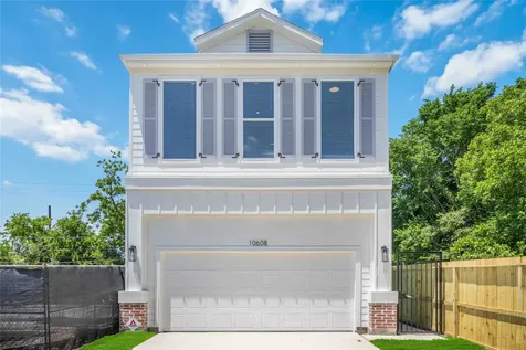 10608 Ashville Drive Houston TX 77051