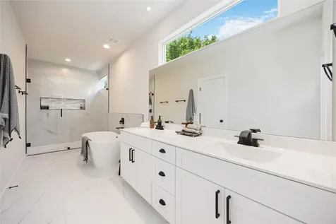 10608 Ashville Drive Houston TX 77051