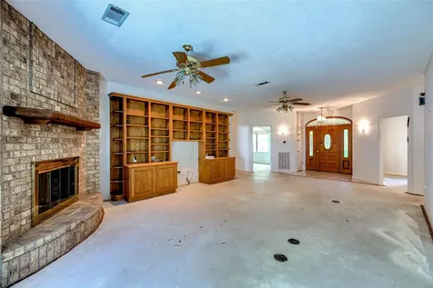 188 Old Post Road S Livingston TX 77352